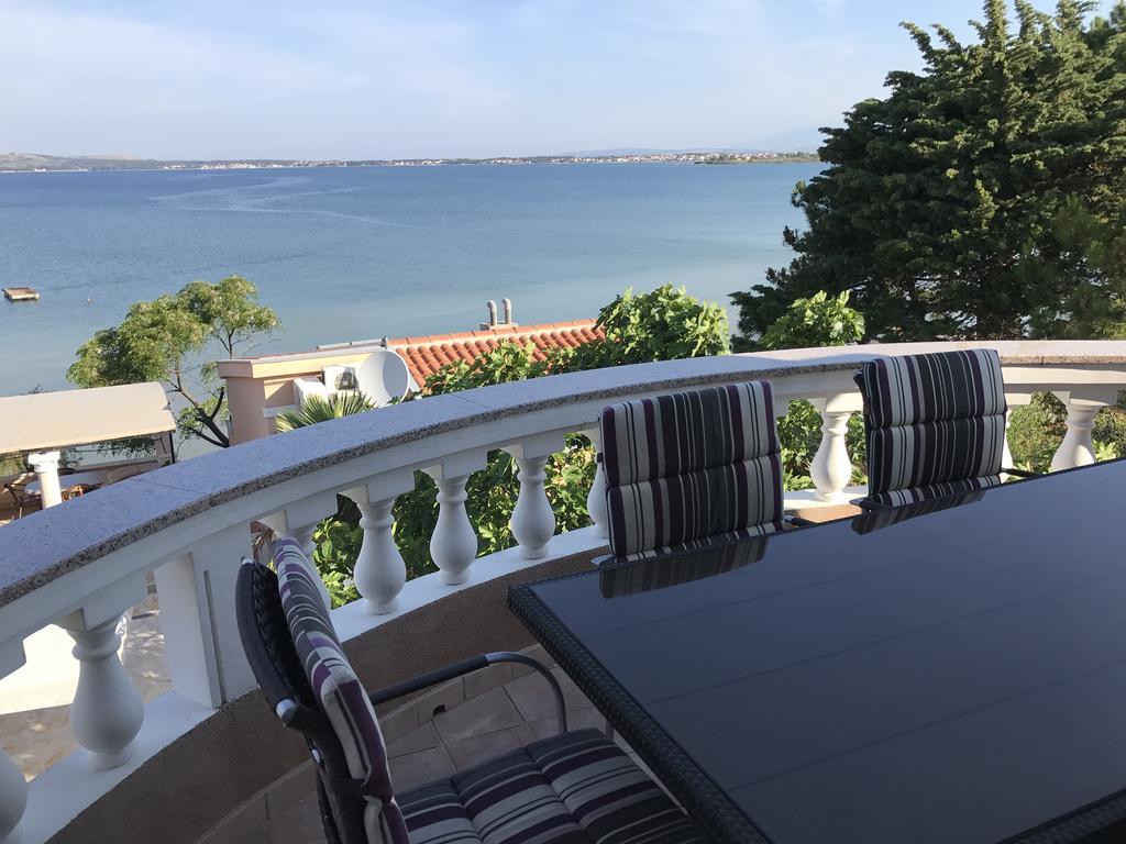 Apartment Valerija ปริฟลากา ภายนอก รูปภาพ