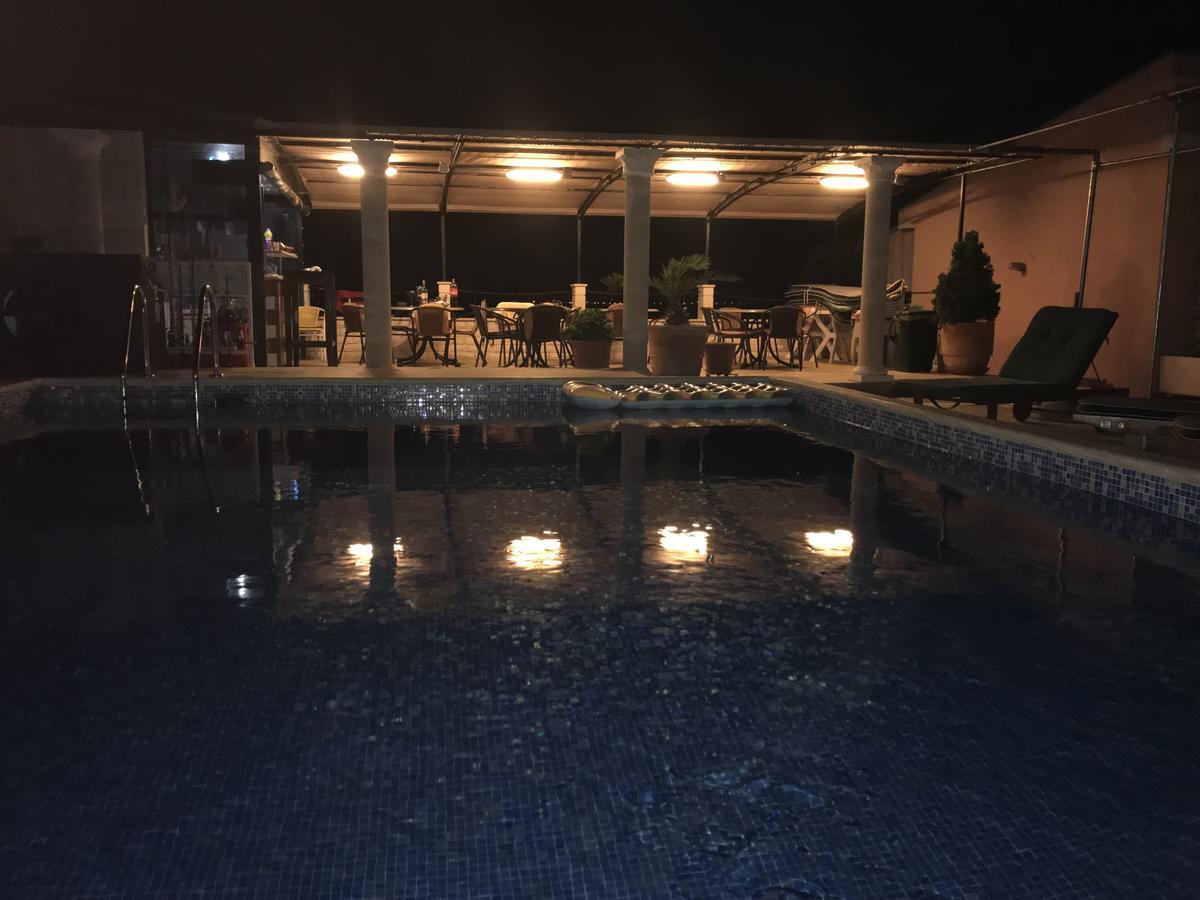 Apartment Valerija ปริฟลากา ภายนอก รูปภาพ